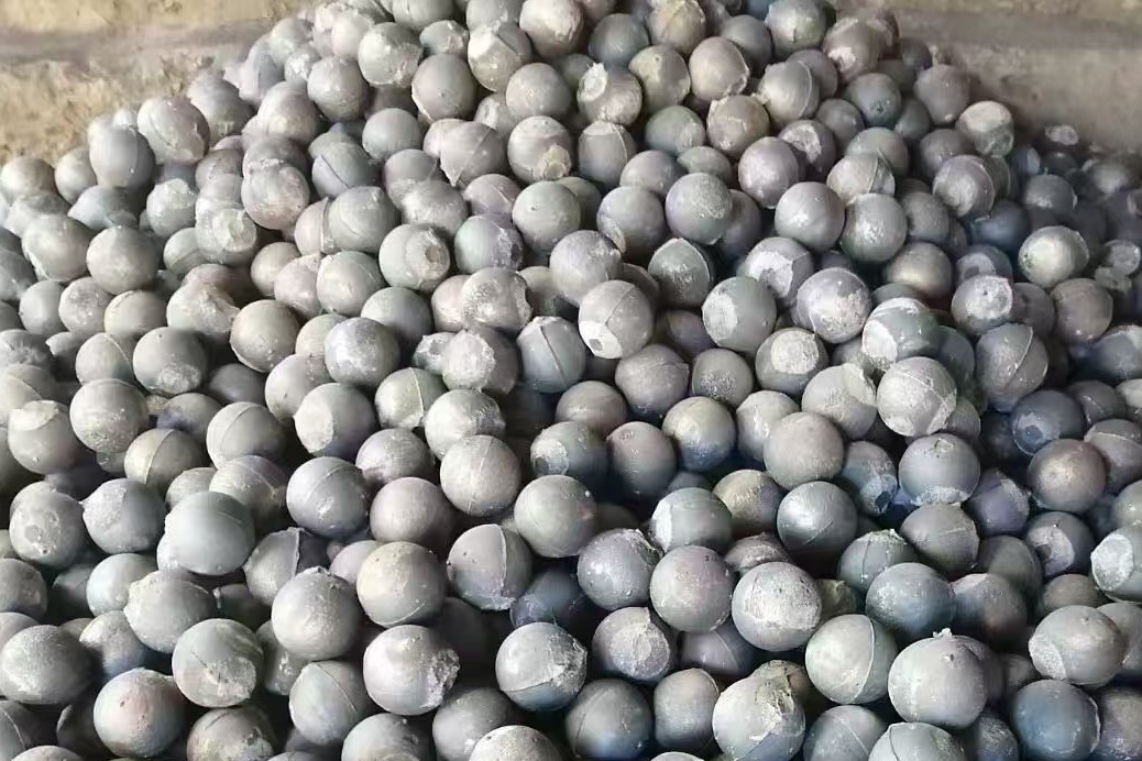 Bola de molienda de fundición de 1-32% Cr