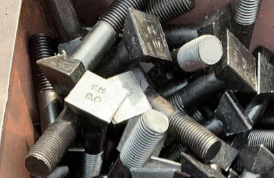 Pernos del revestimiento del molino