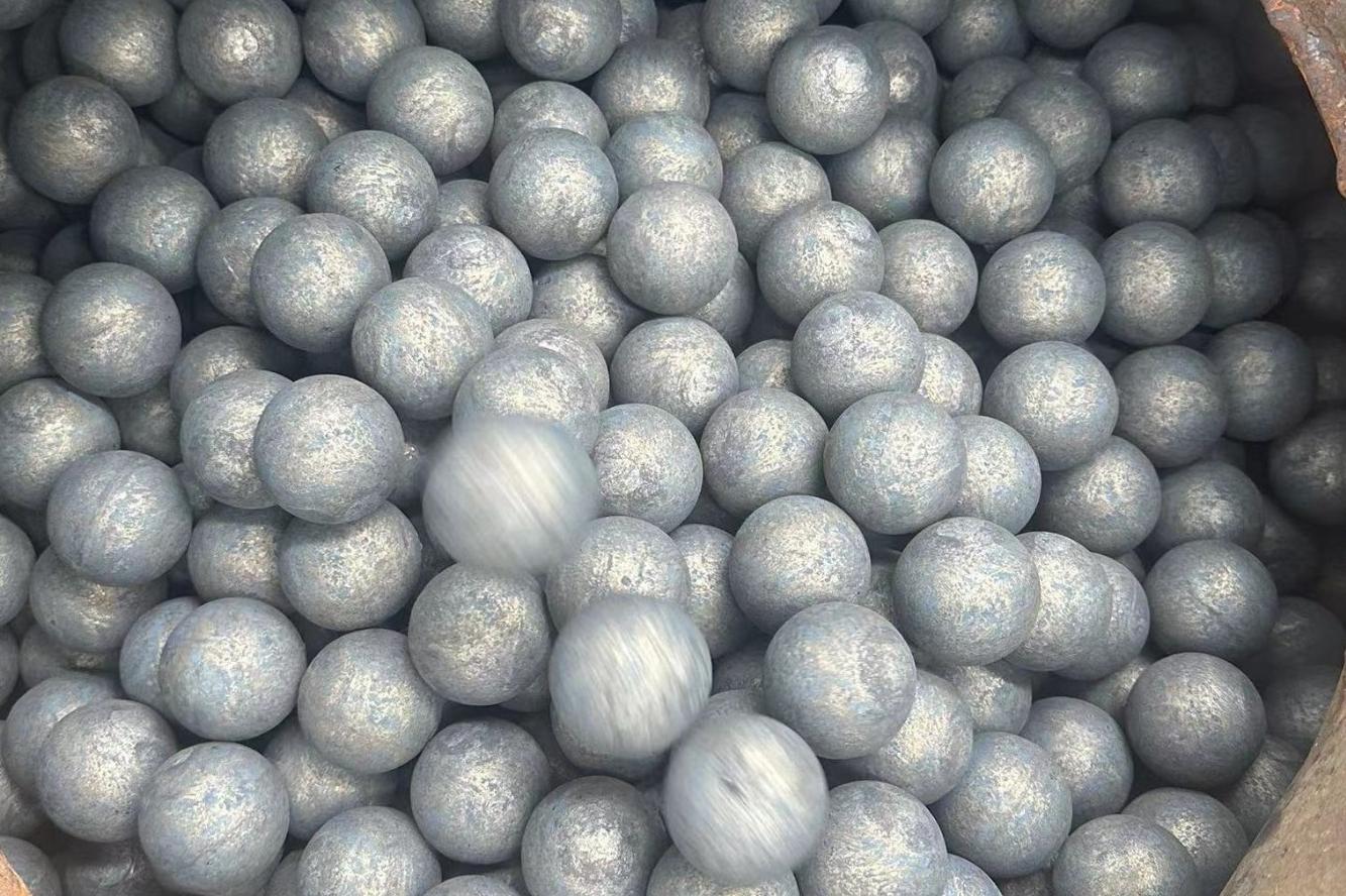 Bola de acero de molienda para molienda en seco y húmedo (20-160 mm)