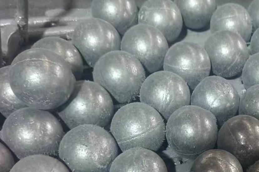 шлифовальный стальной шар