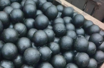 Bola de molienda fundida