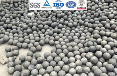 Bolas de molienda y artículos similares para molinos.