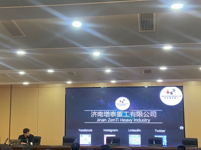 Colaboramos con universidades locales para fomentar el desarrollo del talento y abordar el empleo de graduados